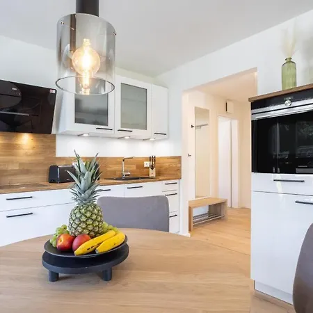 Dornkamp 1 - Luxurioese Fuer 4 Personen Inklusive Sauna Und Garten Appartamento Timmendorfer Strand